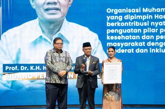 haedar bachri award okkkk